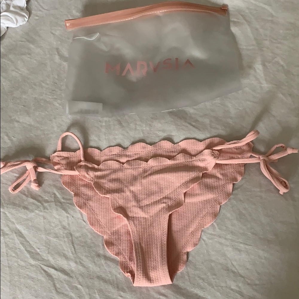 Marysia Mott blush pink bikini bottoms scallop XS